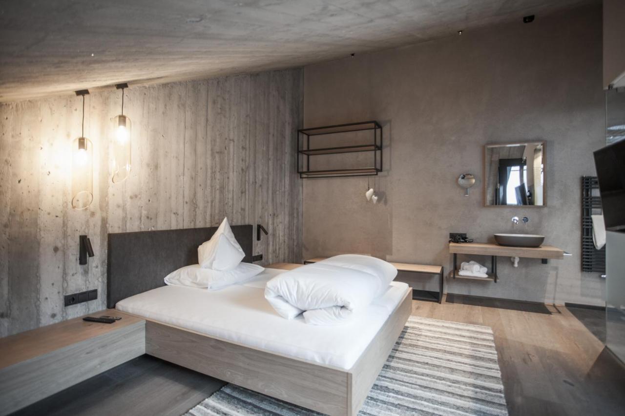 Glanz & Glory Appartements Laengenfeld Екстер'єр фото