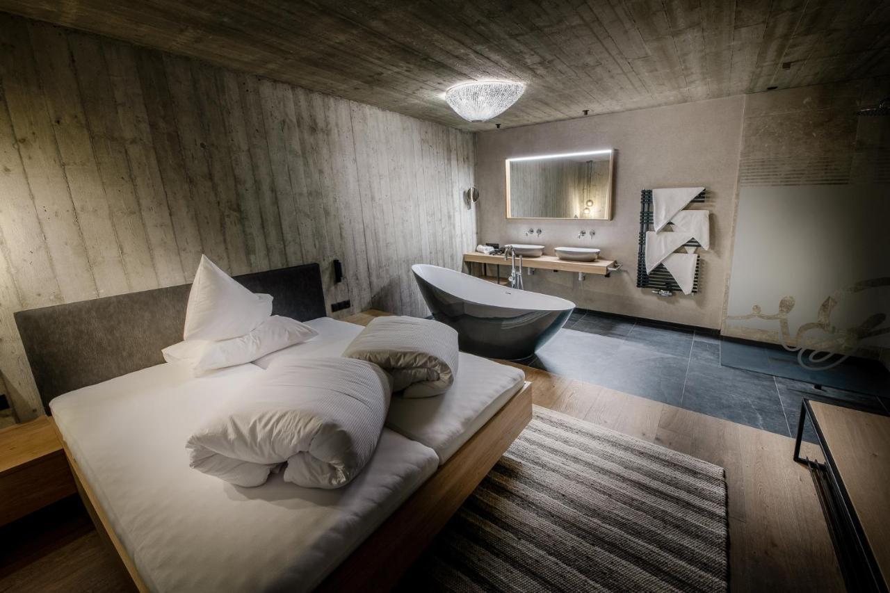 Glanz & Glory Appartements Laengenfeld Екстер'єр фото