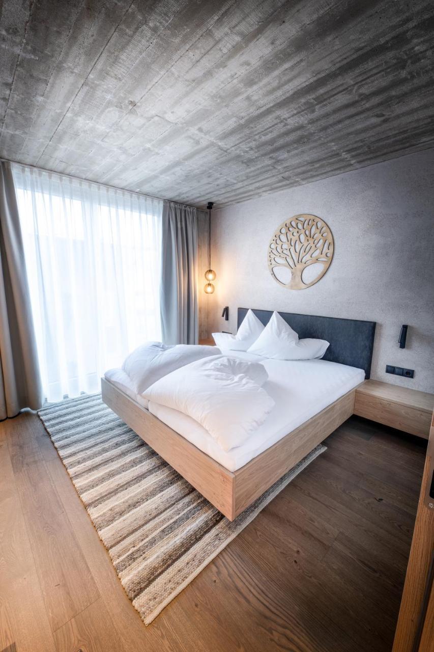 Glanz & Glory Appartements Laengenfeld Екстер'єр фото