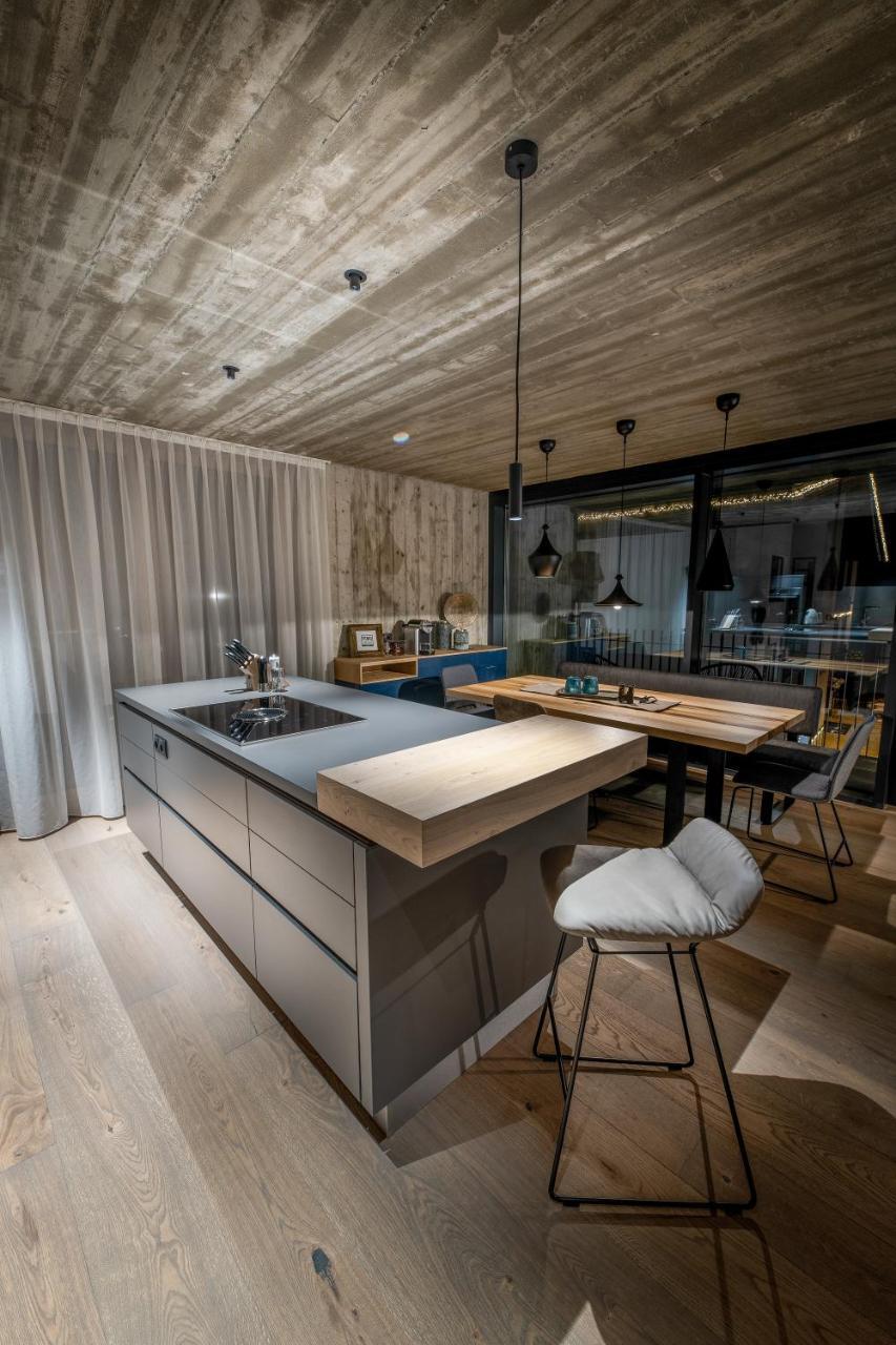 Glanz & Glory Appartements Laengenfeld Екстер'єр фото